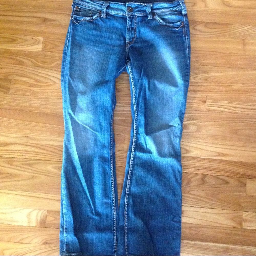 Silver Jeans - Picture 2 of 3